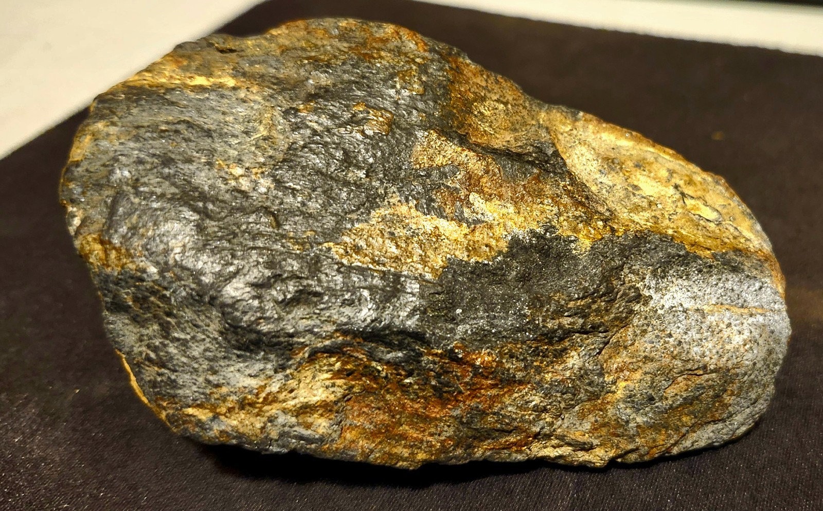 Gold and Platinum Mineral Specimen/ Black Hills South Dakota
