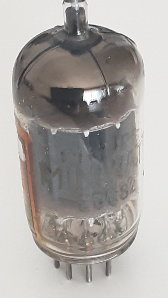 ECC82 / 12AU7 long plate whit D getter from Philips Miniwatt , 100% test .