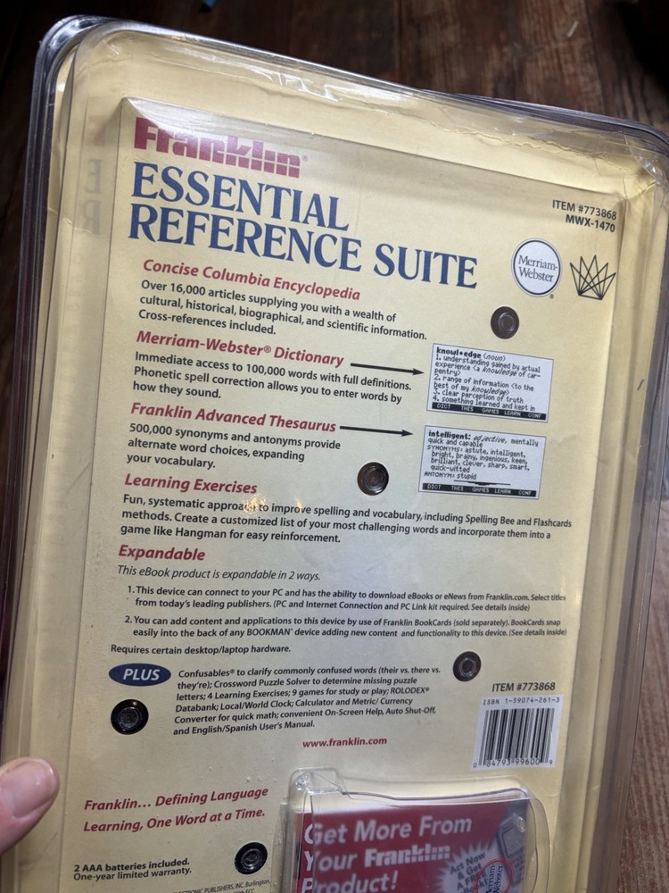 SEALED Franklin Dictionary & Thesaurus with Comprehensive Reference Set