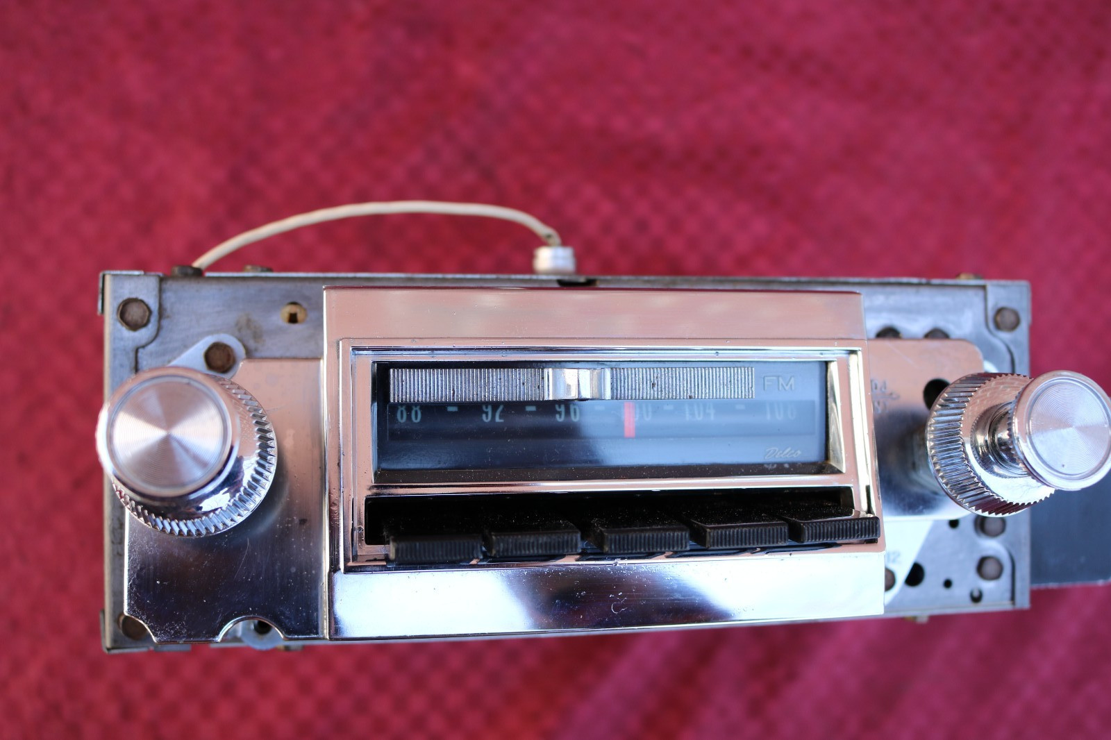 66 1966 CHEVROLET IMPALA CAPRICE AM-FM DELCO RADIO