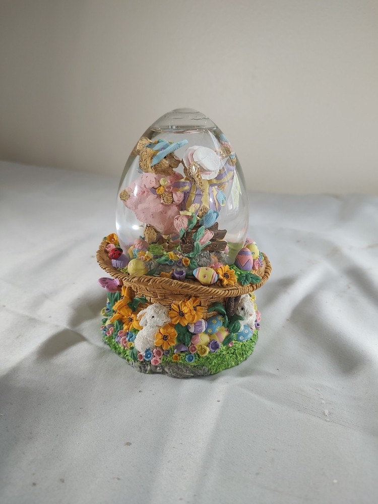 Music Box Water Globe: Easter Parade Egg-shaped Easter Music box