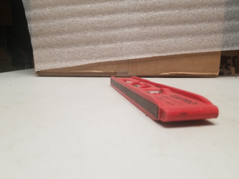 KAPRO 9" Magnetic Base Level Model 229-32