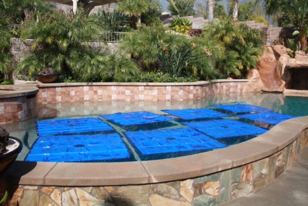 Noair Blue 54" Heat Squares S-1254 Solar Swimming Pool Heating Tarp