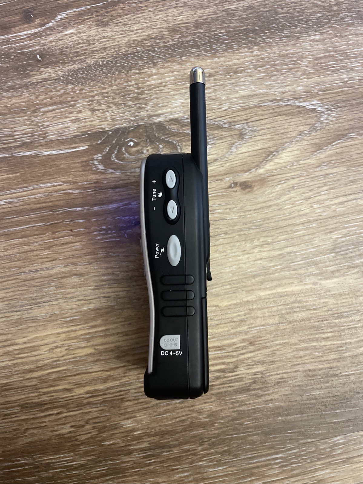 Weather Channel FM Alert Radio/Flashlight Hand Crank Rechargeable VEC438 TESTED