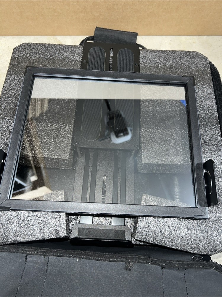Glide Gear TMP100 Tablet/Smartphone Teleprompter – NEW Open Box w/ Case