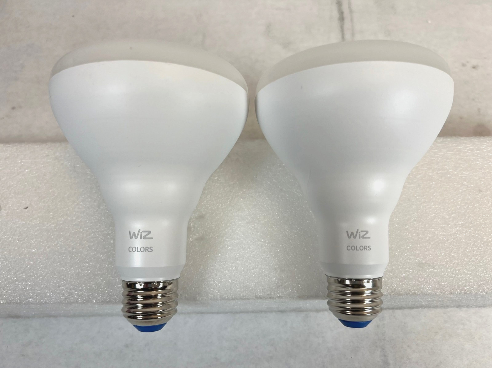 WiZ Connected 65W BR30 LED Smart Light Bulbs (2-pack) -FREE S/H