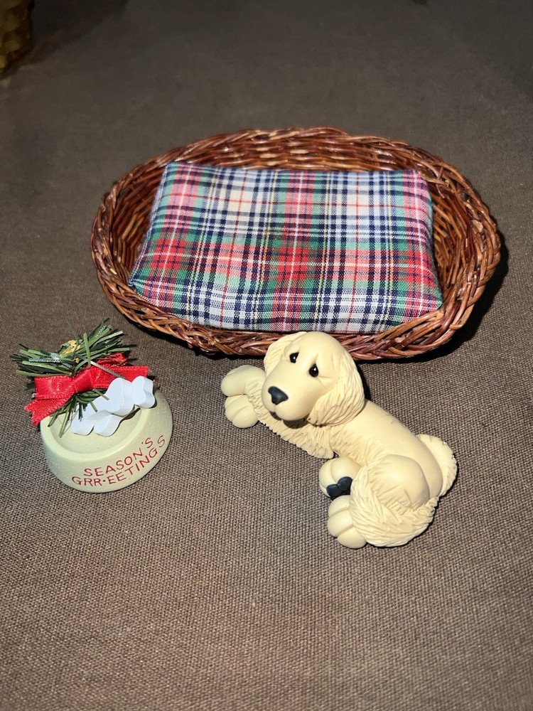 Doggy Christmas decor
