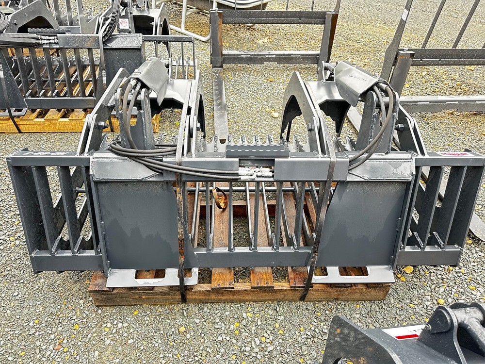 Stout 69-3B Grapple w/ Skid Steer Quick Attach