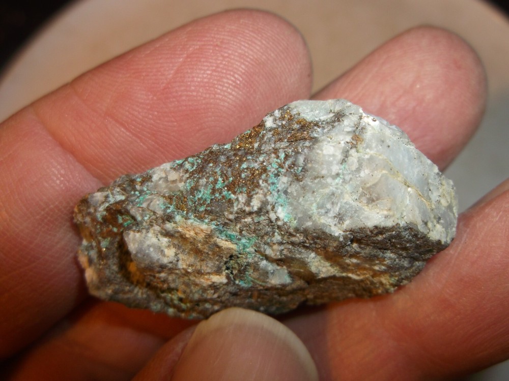 Gold, silver, copper, 12 grams samples ,ore high grade .