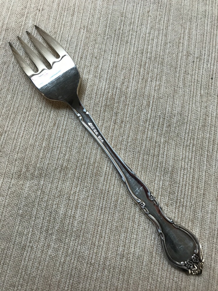 Affection Oneida Silverplate 6-3/4 Inch Salad Fork Very Nice