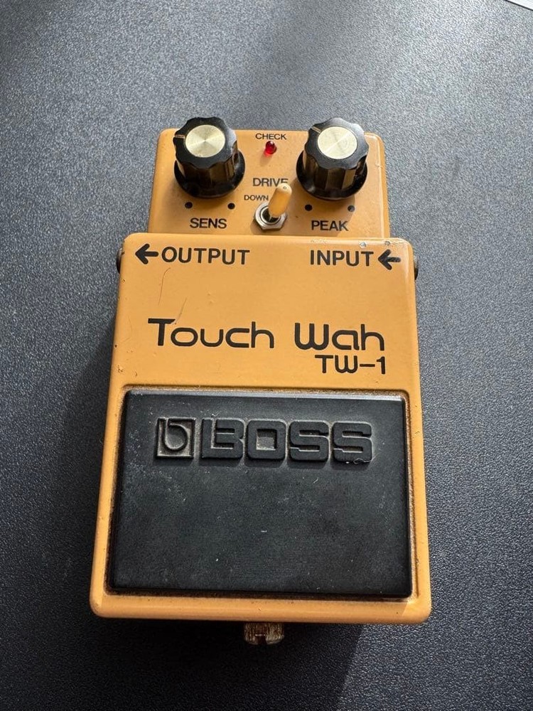 BOSS Touch Wah TW-1