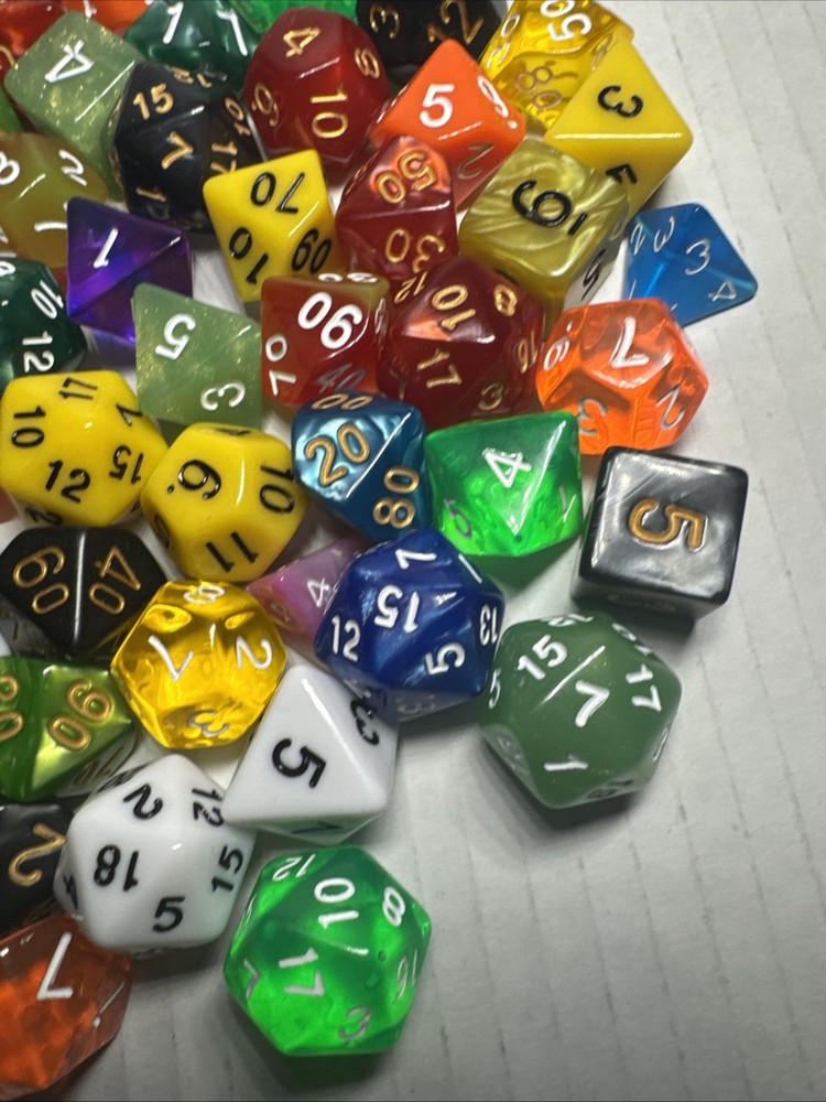 GAMING DICE Dungeons And Dragons MULTIPLE KINDS.