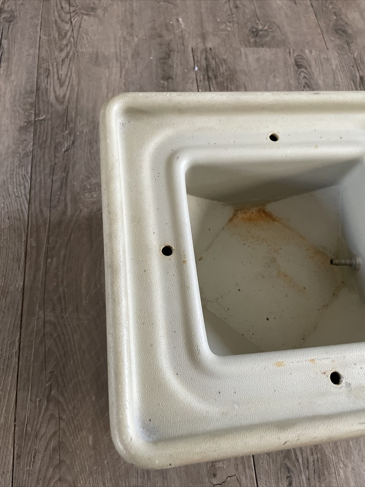 ** NO SHIP** Elektron M80 Fluid Reservoir