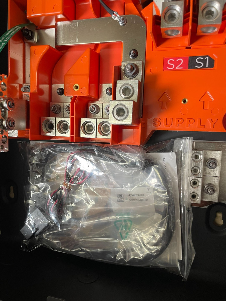 TESLA BACKUP GATEWAY 2 PN: 1232100-00-E