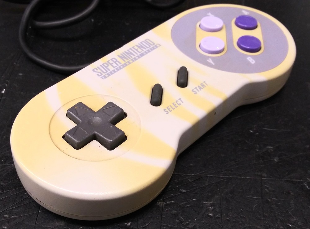 ⭐️⭐️⭐️⭐️⭐️ OEM Super Nintendo SNES Controller SNS-005 Grade C