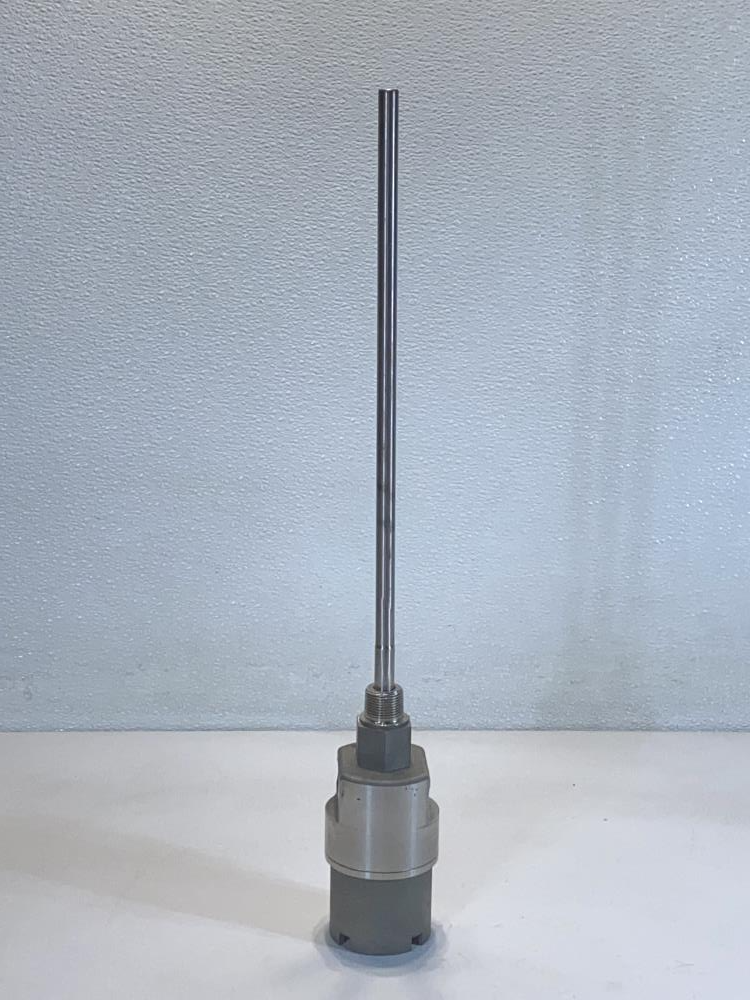 Bently Nevada Relative Probe Assembly 21048-02 21050-01
