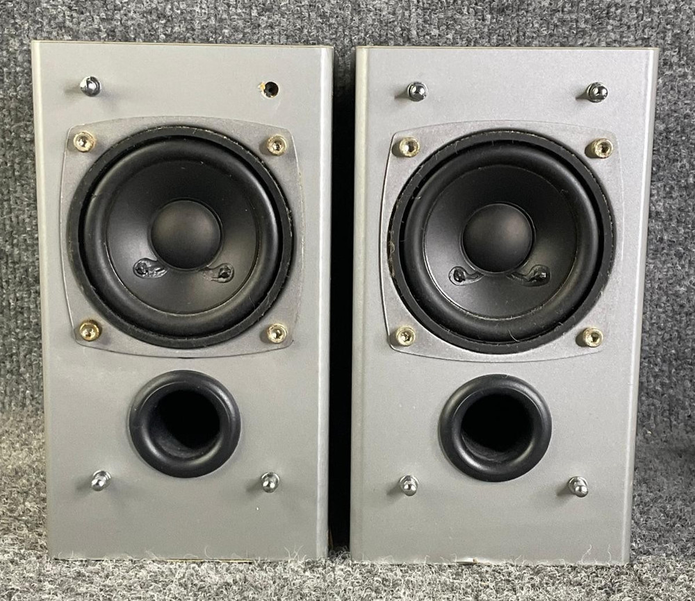 JVC FS-SD5 Compact Component System CD Receiver W/ Speaker System Digital Audio