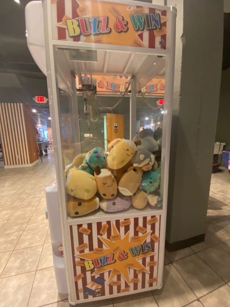 The Really Big Crane Co. Claw Machine - Buzz & Win | Color White