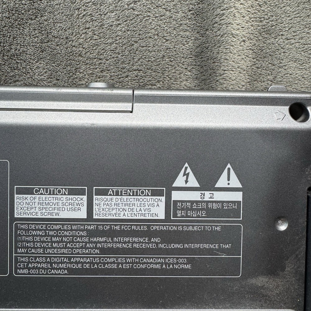 Sharp XG-C330X 3LCD Projector 3300 ANSI With Remote