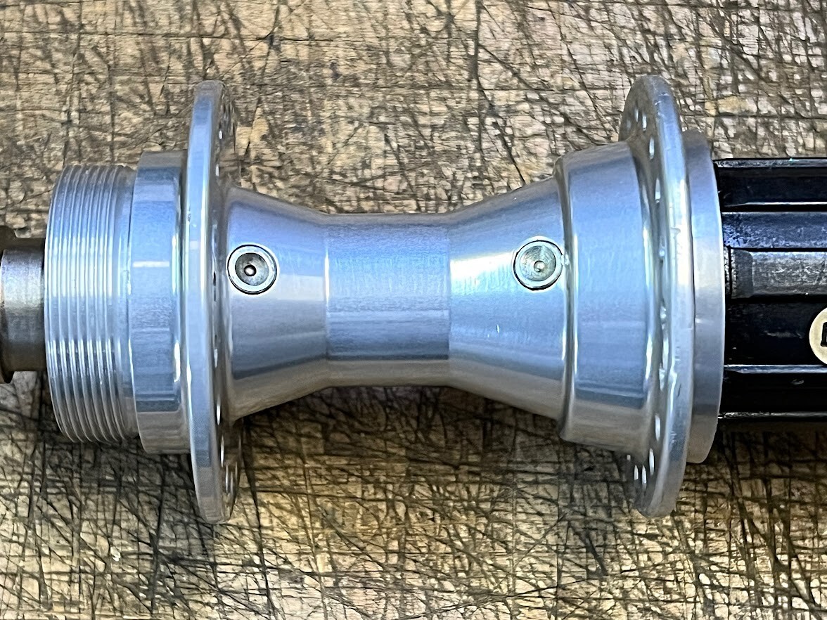 EDCO Competition made in Switzerland 140mm - 7 Speed Only - 40 Hole - Brand New