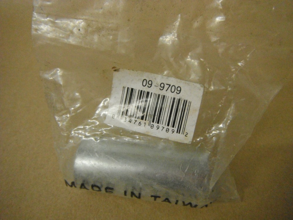 09-9709 WHEEL BUSHING