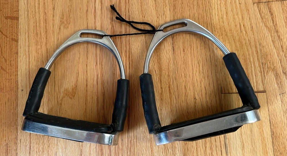 Herm Sprenger Jointed Stirrup Irons 4”