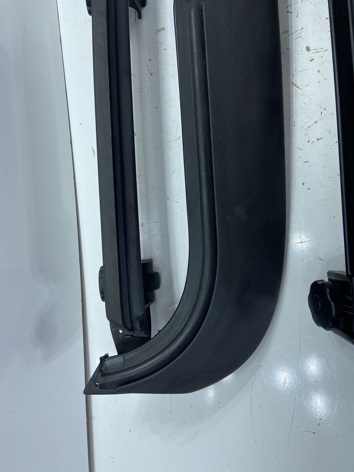 Jeep Wrangler TJ 97-06 Soft Top Door Surrounds Surround Pair Right Left