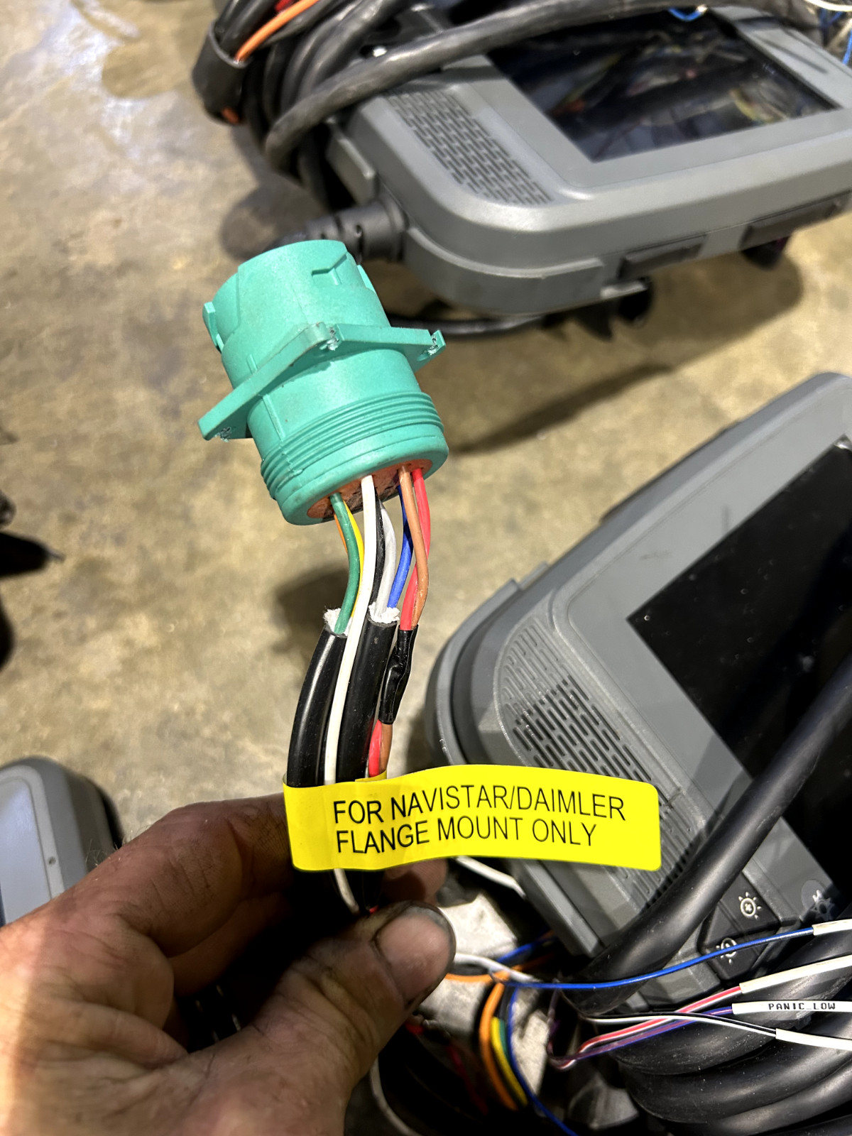 OMNITRACS IVG ELD DEVICES Units sold individually or can be paired together