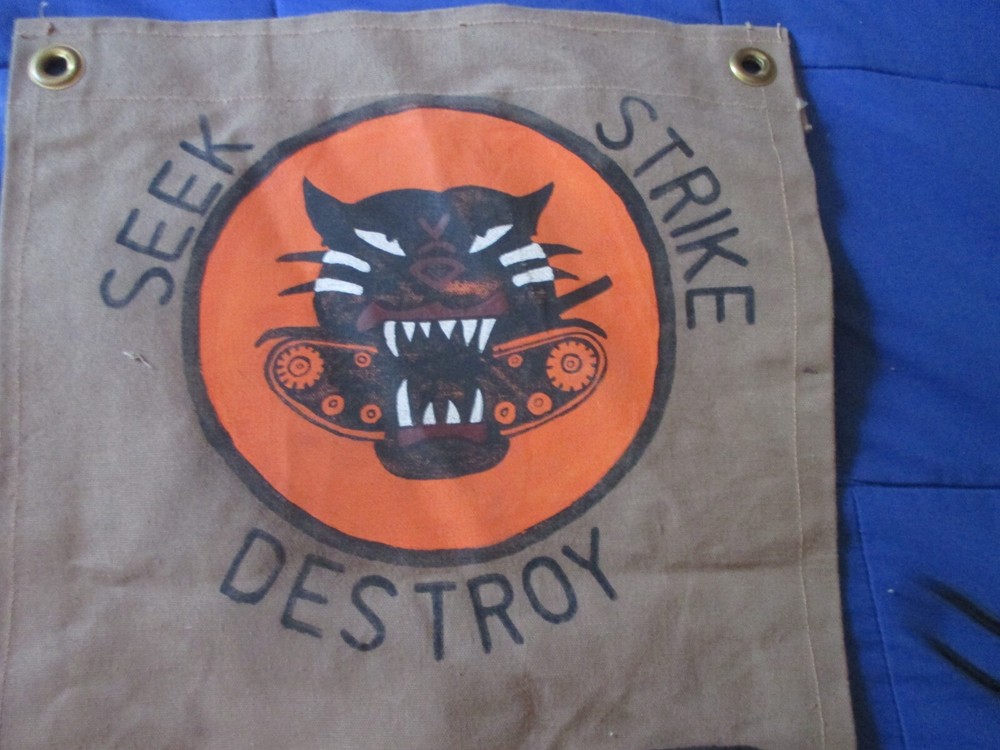 WWII US ARMY TANK DESTROYER BATTALION COMMAND POST FLAG