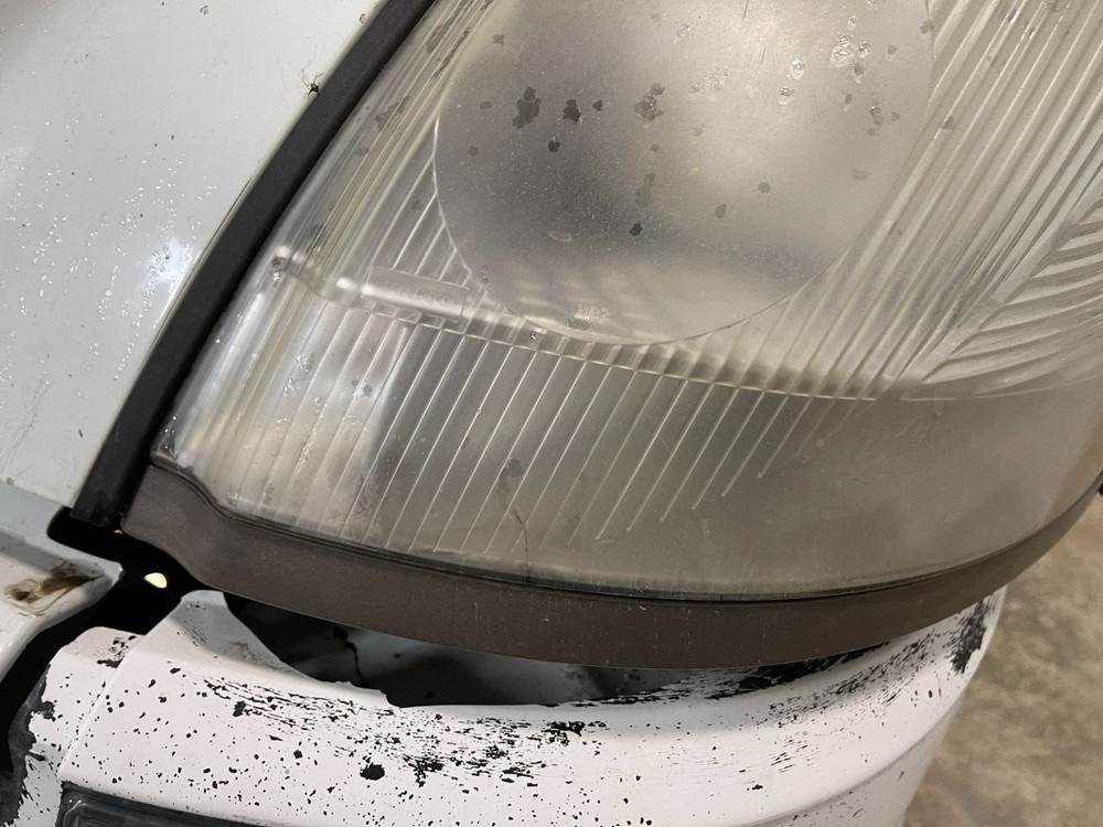 2003-2018 Volvo VNL Left/Driver Headlamp - Used