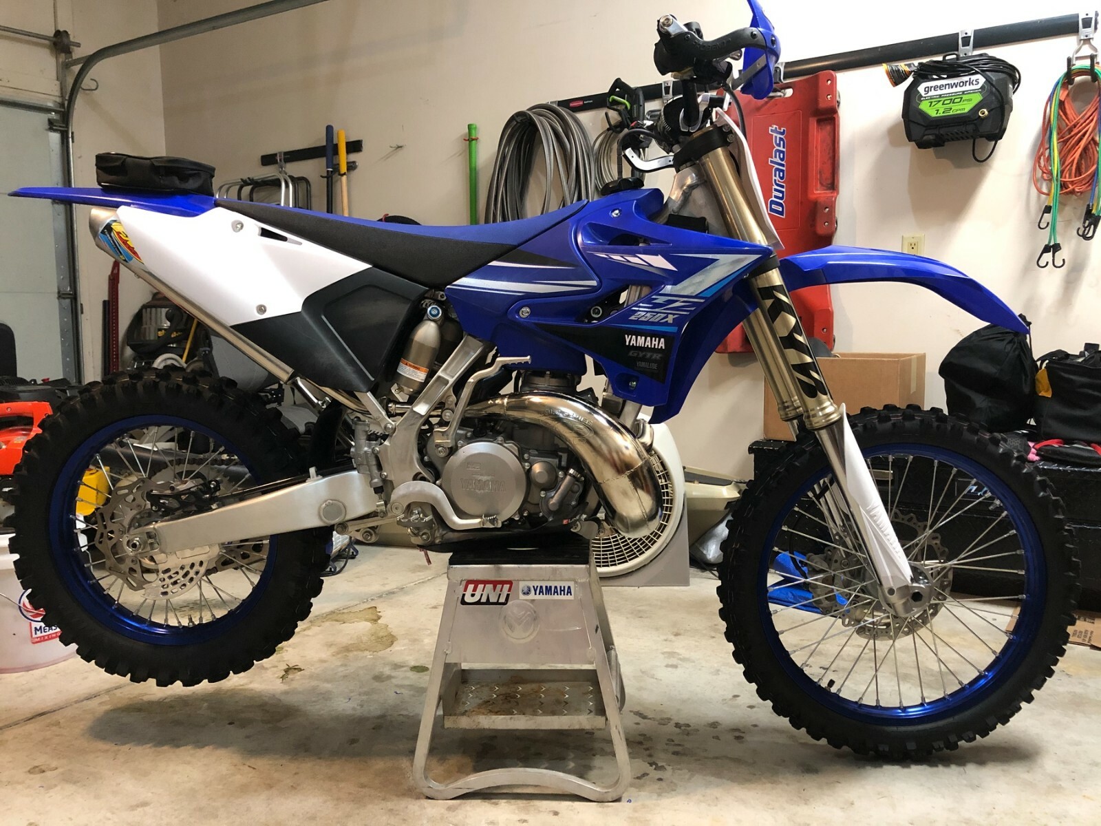 Tusk Fender Pack Tool Bag Motorcycle Dirt Bike Enduro ATV UTV Universal Mounting