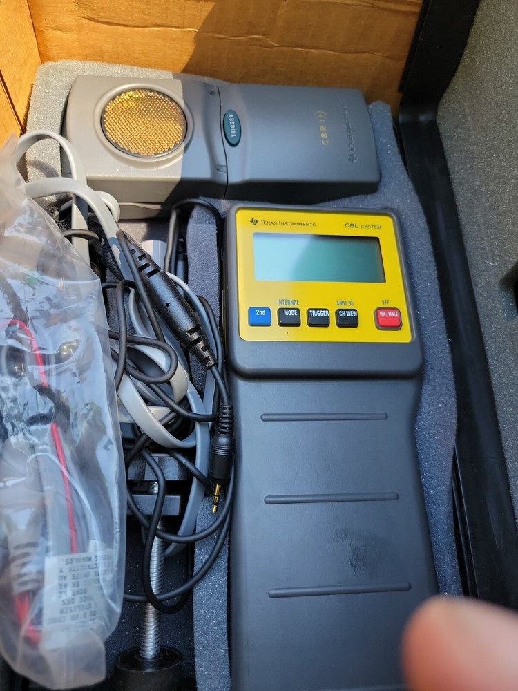 Texas Instruments CBL System Data Collector w/ Case and Accessories