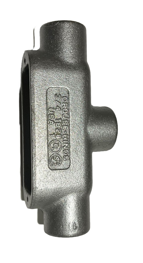 Crouse-Hinds TB28 3/4” TB Conduit Fitting