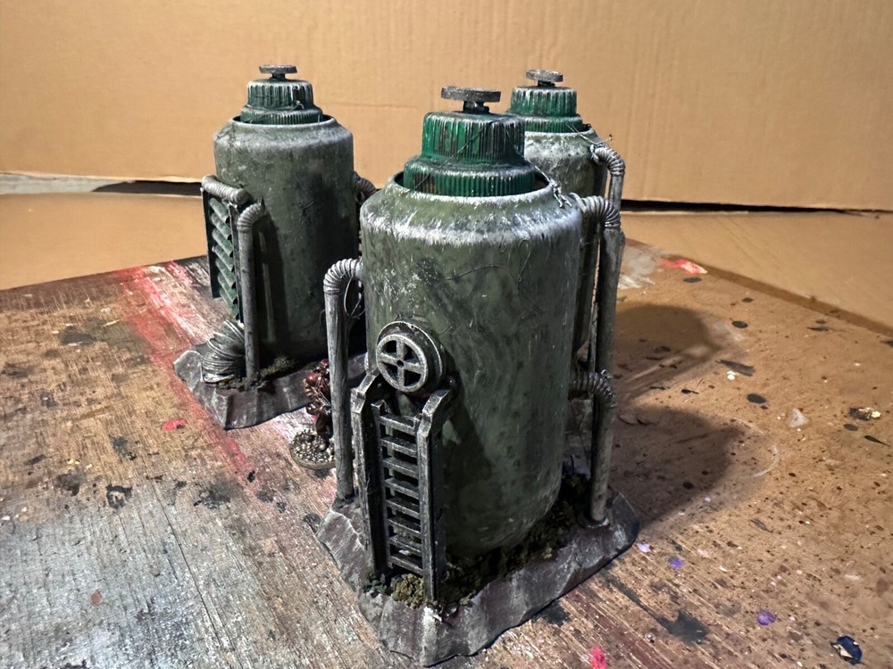 Custom Scratch-Built Wargaming Terrain – TRI-40 site: Tabletop Piece.