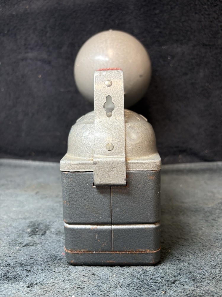 Vintage Delta Power King 12 Volt Lantern