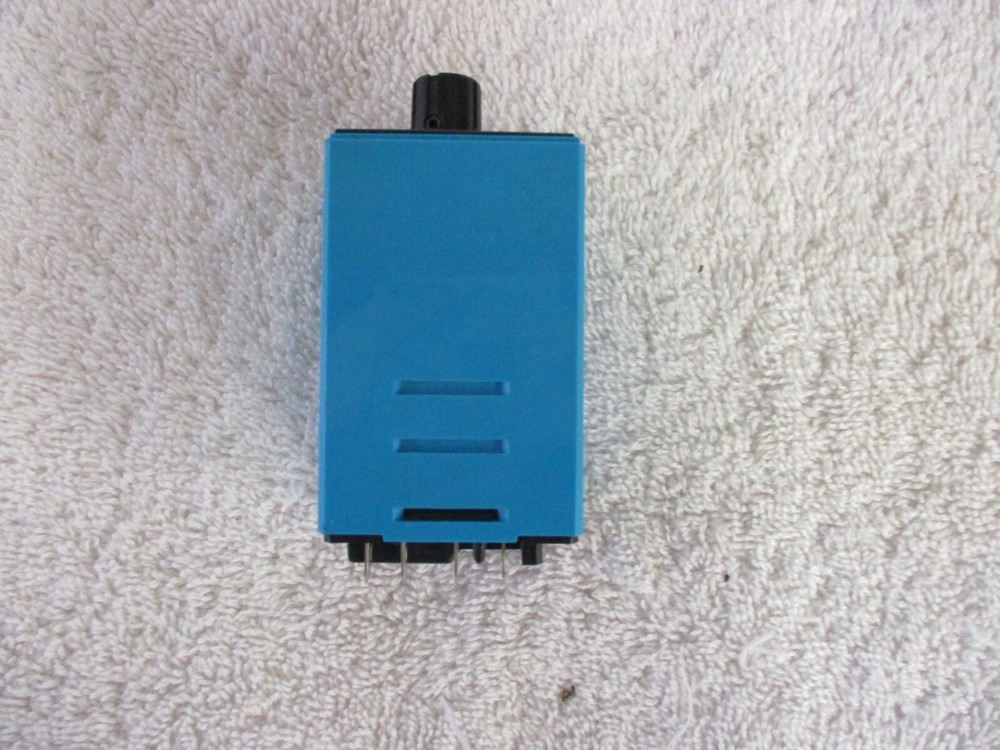 idec Electronic Timer 120VAC RTE-B11