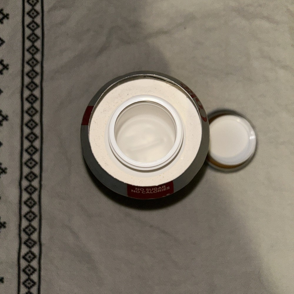 Dietcoke stash can storge