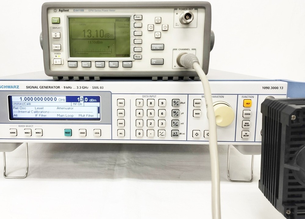 Agilent E4418B Power Meter