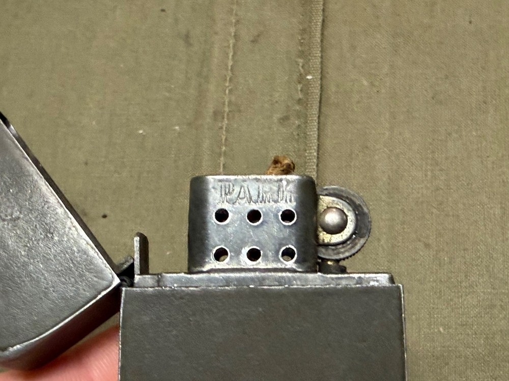 ORIGINAL WWII US ARMY TANKER STYLE OD PARK MADE LIGHTER