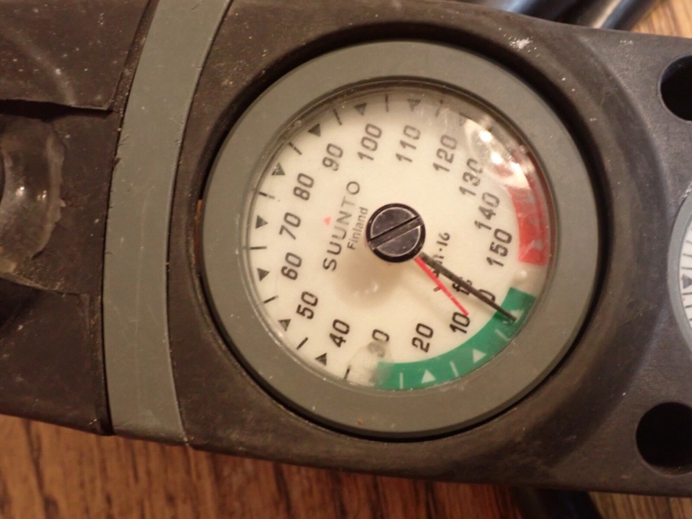 Suunto Scuba Console, SPG, Depth, Compass Missing. Water Tested