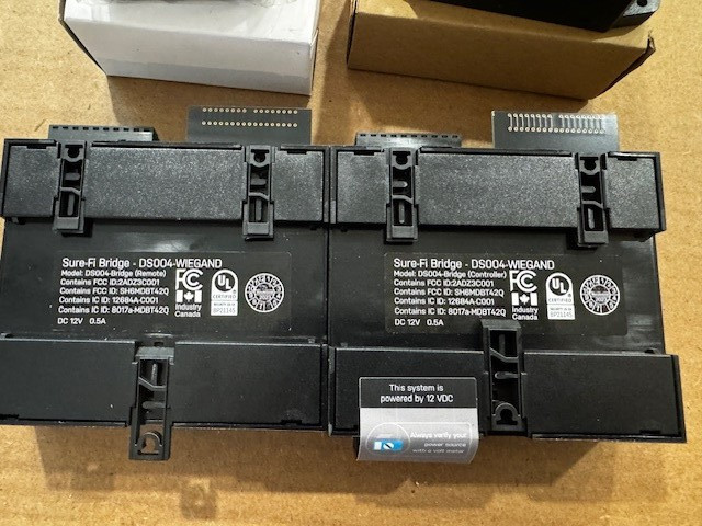 SURE-FI Wireless Wiegand Bridge DS004-WIEGAND, POWER SUPPLY, IRM-30-12ST