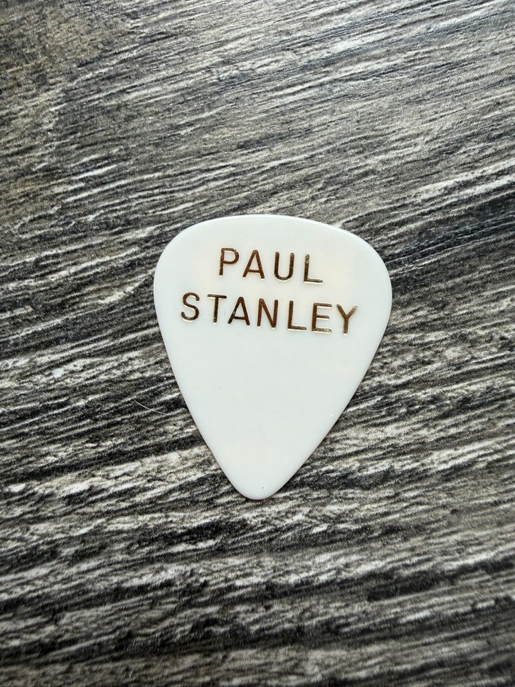 KISS Guitar Pick PAUL STANLEY Animalize Tour Concert White Gold Vintage Kiss