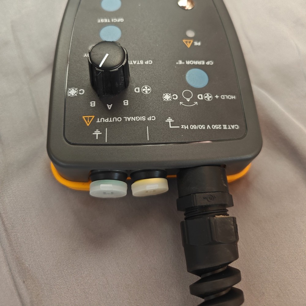Fluke FEV100 Adapter Kit for EV Charging Station Testing, Type1/J1772