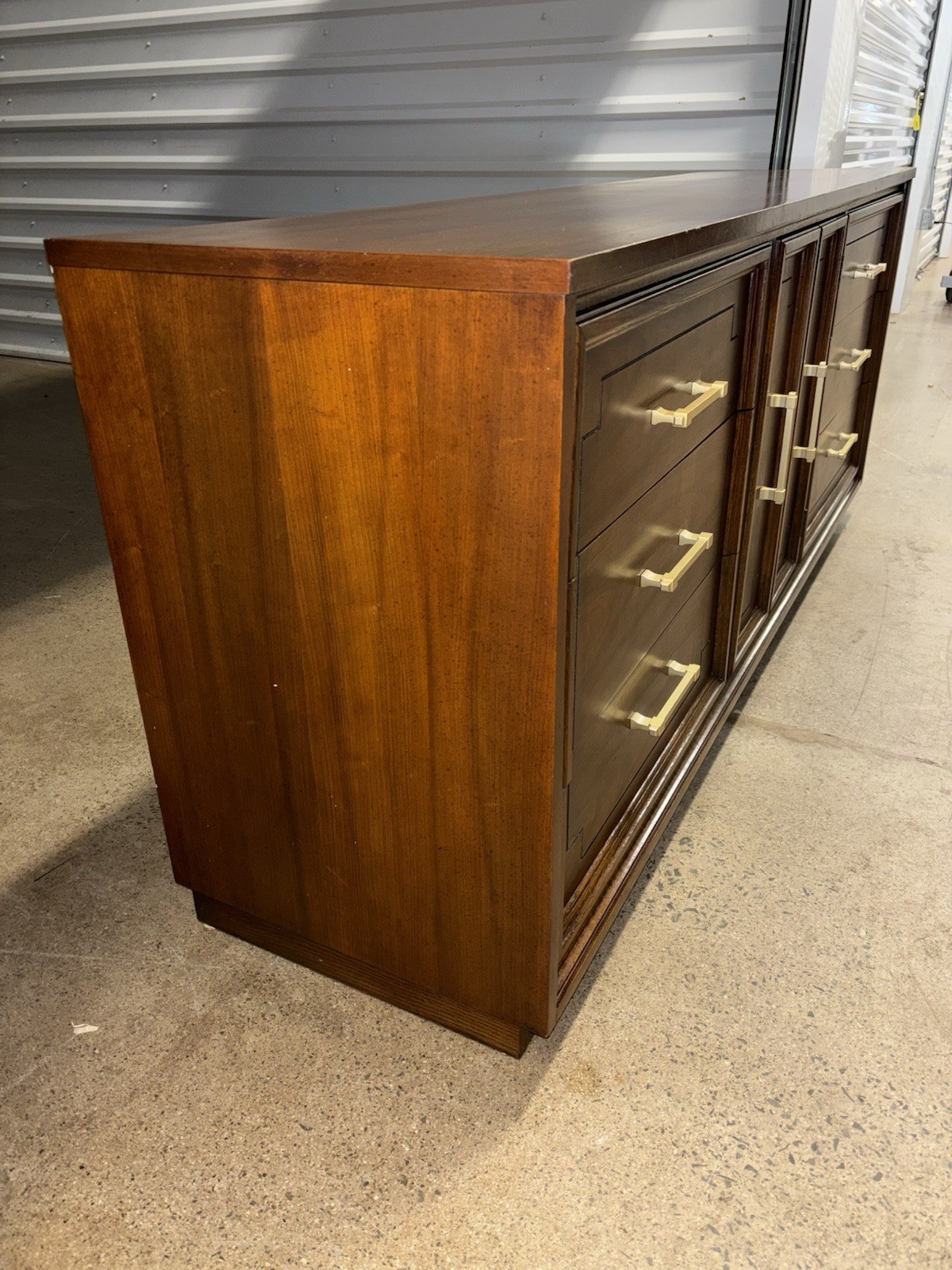 Vintage Mid Century Modern 9 Drawer Dresser by Dixie