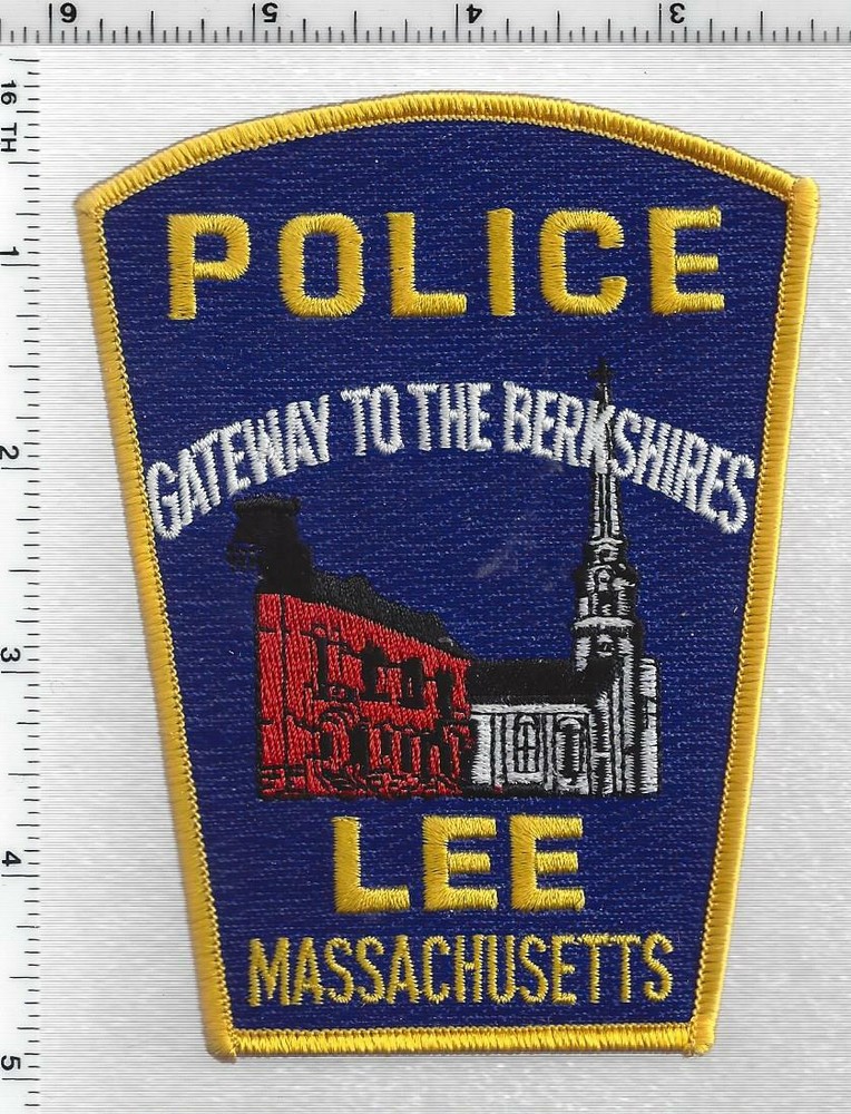 Lee Police (Massachusetts) 4th Issue Shoulder Patch