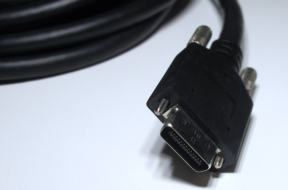 Used Avid Digidesign Mini-DigiLink (M) to Mini-DigiLink (M) ProTools 12 Ft Cable