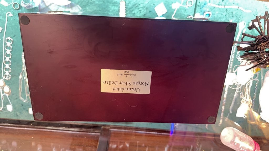 Danbury Mint Morgan Silver Dollar Collection Case