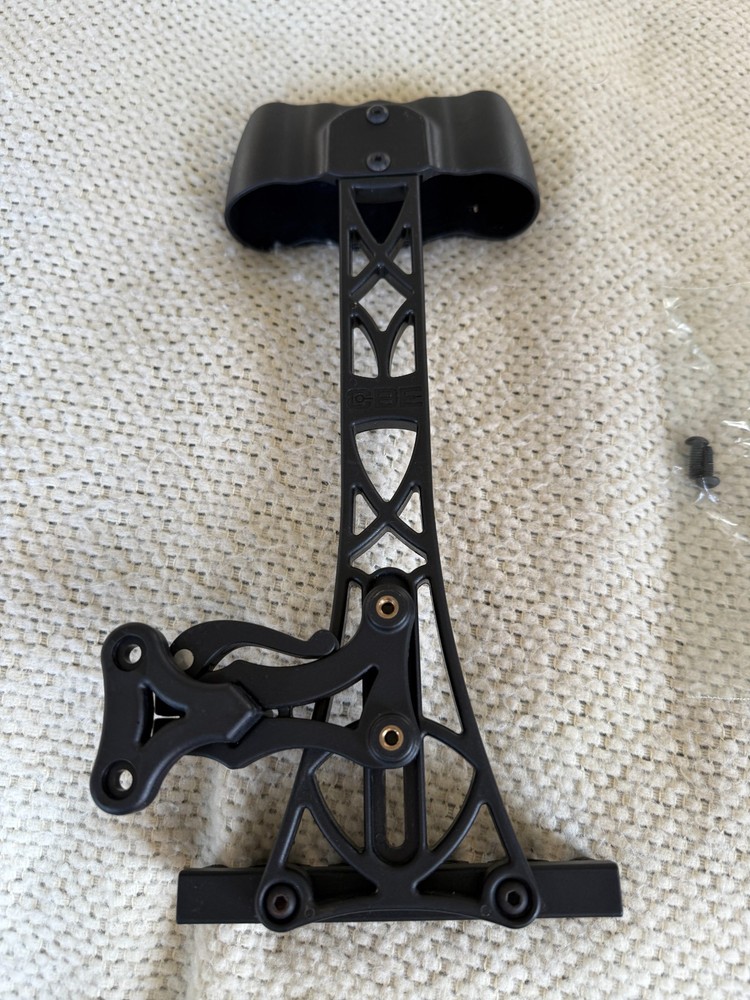 CBE Tactic 5 Archery Quiver