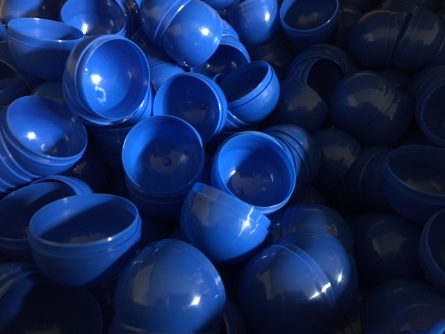 U Choose Colors! 100 Empty Easter Eggs Vending Capsules Vending Machine 2 inch