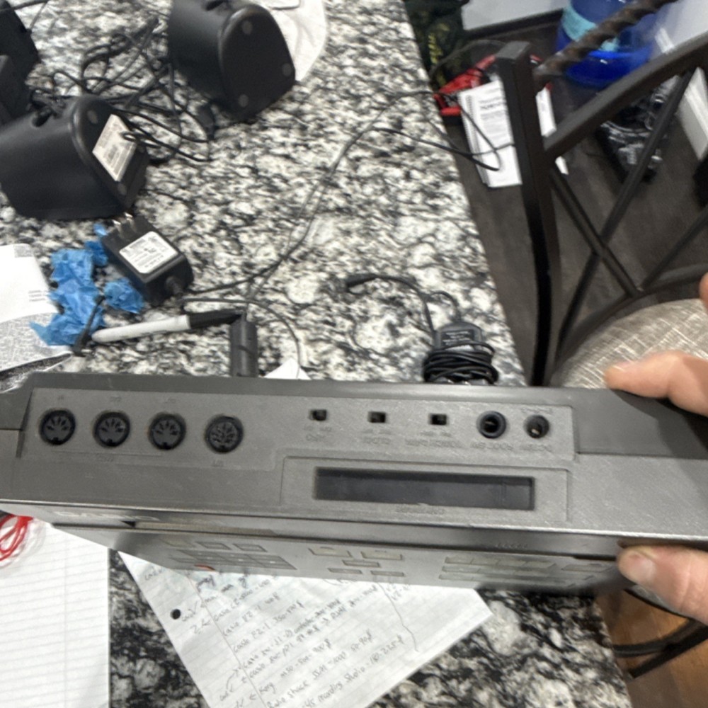 Casio SZ-1 Digital Tabletop Sequencer Battery Powered MIDI Tempo Control